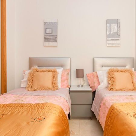 Apartmán Residential Jardin Del Pintor - La Casa Amarilla Jacarilla Exteriér fotografie