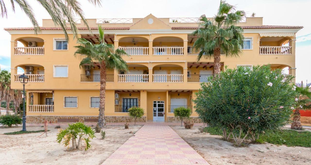Apartmán Residential Jardin Del Pintor - La Casa Amarilla Jacarilla Exteriér fotografie
