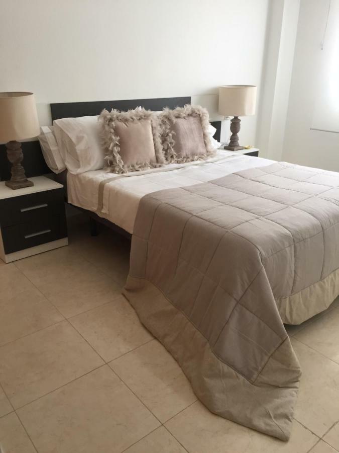 Apartmán Residential Jardin Del Pintor - La Casa Amarilla Jacarilla Exteriér fotografie