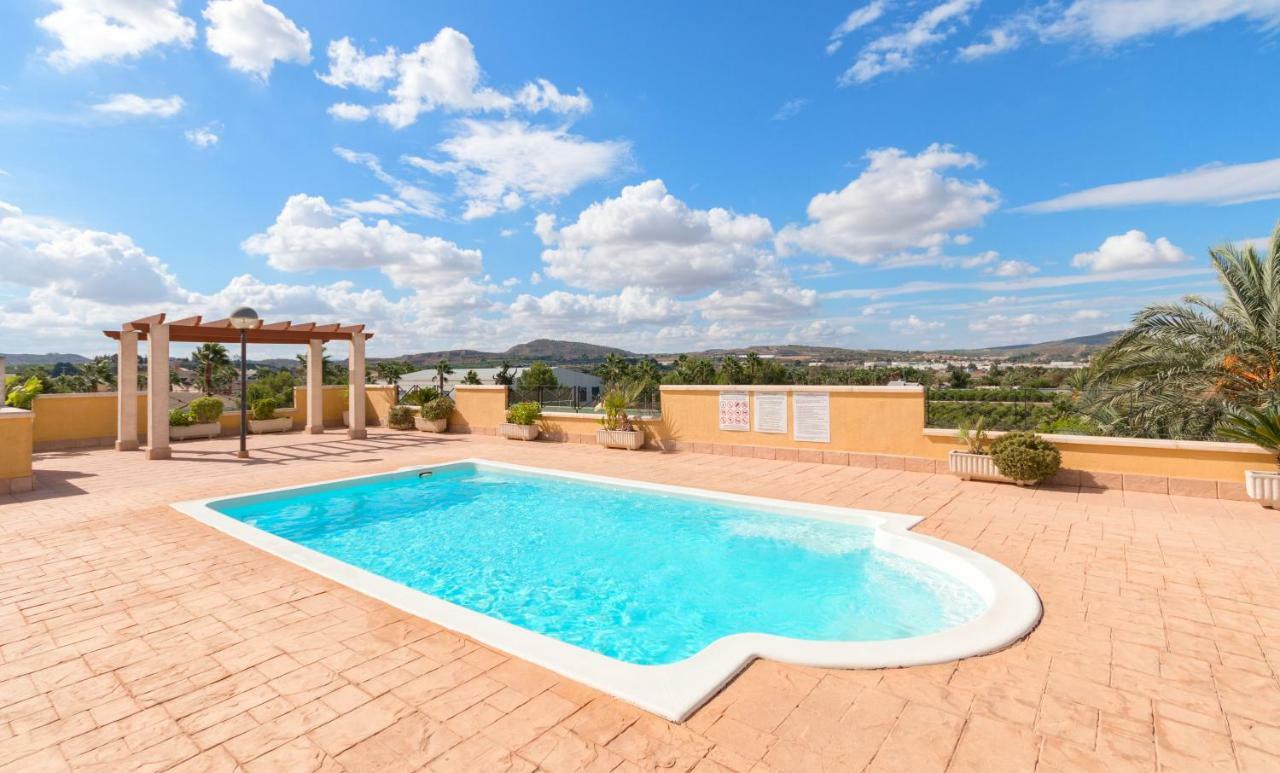 Apartmán Residential Jardin Del Pintor - La Casa Amarilla Jacarilla Exteriér fotografie